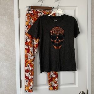 💚 Lularoe Halloween leggings VGUC (OS)nwt City Streets lightweight t-shirt (sm)